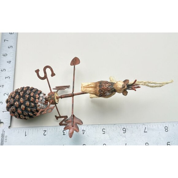 Vintage Reindeer Weathervane Christmas Tree Ornament Pinecone Base Rustic Farm - Picture 3 of 7